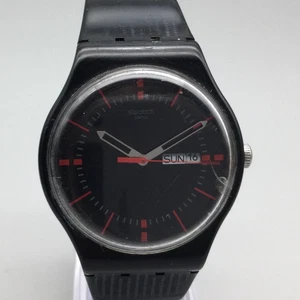 Swatch Gaet Swiss Uhr Herren 41mm schwarz rot Tag Datum Analog neue Batterie - Bild 1 von 15