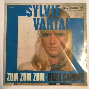 SYLVIE VARTAN - ZUM ZUM ZUM - 1968 ITALIAN 7¨ SINGLE, PS, CHANSON - Picture 1 of 4