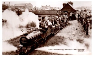 LA FERROVIA IN MINIATURA,WEYMOUTH,DORSET.VTG VERA FOTO CARTOLINA*B4 - Foto 1 di 2