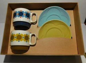 New in Box Orla Kiely Ceramic 4 Piece Teacup & Saucer Set - Atomic/Retro Flowers - Picture 1 of 4