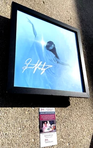 SARAH KINSLEY Ascension SIGNED & FRAMED Vinyl JSA COA - Picture 1 of 2