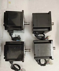SERVO MOTOR USADO SGMPS-15ACA61-E - Imagen 1 de 3