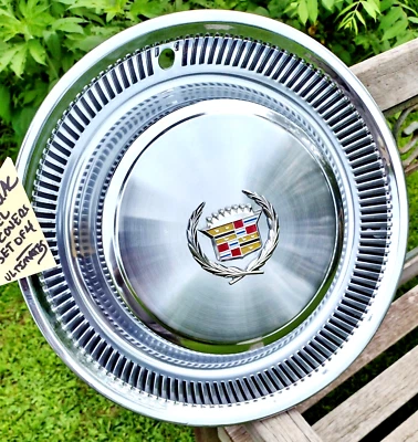 Juego de 4 tapacubos cubiertas de rueda Cadillac Fleetwood Deville *Excelente estado* Foto 1 de 4