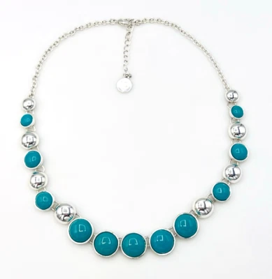 Collar Cabujón Verde Turquesa Tono Plata Liz Claiborne Foto 1 de 4