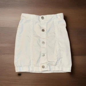 Art Class Girls White Denim Skirt Size Small 6/6X EUC Buttons - Picture 1 of 7