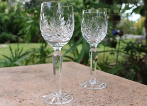 Crystal Clear Industries ESSEX  2 Wine Glasses Criss Cross Fan Cut Foot 5 7/8 " - Picture 1 of 5