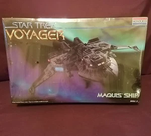 Star Trek Voyager Maquis Ship Skill 2 By Momogram New/ Original Cellophane - Picture 1 of 7