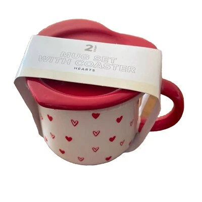 Target Bullseye Heart Red and White Coffee Tea Mug and Coaster Set 2024 - Изображение 1 из 4