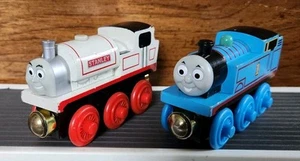 Thomas & seine Freunde Holzeisenbahn Panzer Lok RFID Percy Stanley sprechende Eisenbahn Konvolut - Bild 1 von 6