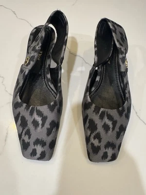 Christian Dior Leopardo Jacquard Tacones Cordones Dorado CD 38 Puntera Cuadrada Italia Foto 1 de 4