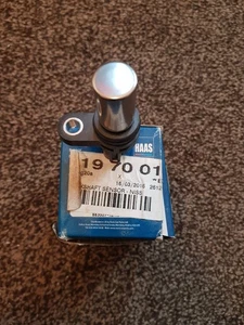 419700141 brand new nissan crankshaft sensor - Picture 1 of 3