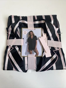Victoria's Secret Pyjama-Set Satin kurz schwarz/rosa Streifen XS - Bild 1 von 6
