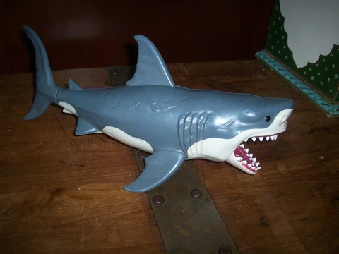 Large Great White Shark Figure Press Fin Moving  Jaw "Jaws" 10" Vintage Toys Cover