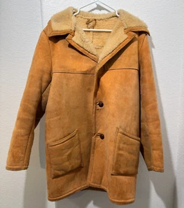 Vintage 70s Mens Shearling Sheepskin Suede Leather Heavy Coat Jacket 42 Button - Picture 1 of 14