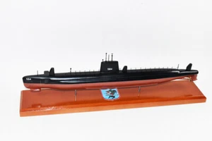 USS Trigger (SS-564), 20 inch Mahogany Submarine Model - Picture 1 of 5