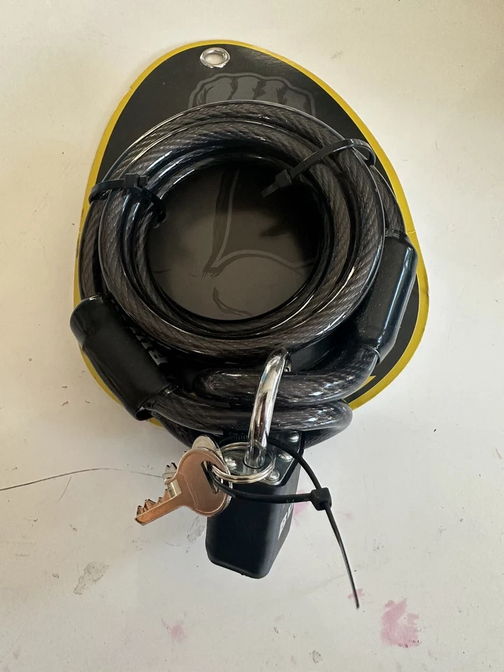 Bully Locks 6ft x 10mm, Padlock With Cable - Image 1 of 4