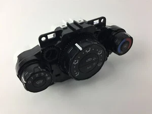 Z1649 CONTROL CLIMÁTICO FORD C1B1-19980-BA - Picture 1 of 4