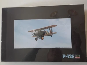 NEU Hasegawa Boeing P-12E Modellflugzeug Bausatz.  Maßstab 1/32. Factory Sealed  - Bild 1 von 6