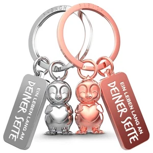 Partneranhänger "Frosty" mit Herz - Pinguin Schlüsselanhänger mit Gravur - Bild 1 von 7