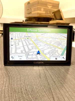 GARMIN DRIVESMART 70 LMT 7 Zoll PKW Navi Europa Karten Digitale Verkehrsinfos - Bild 1 von 4