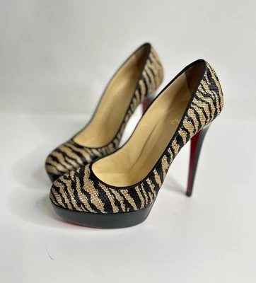 Christian Louboutin Two Tone Raffia Bianca Panama Heels Pumps - Image 1 of 4