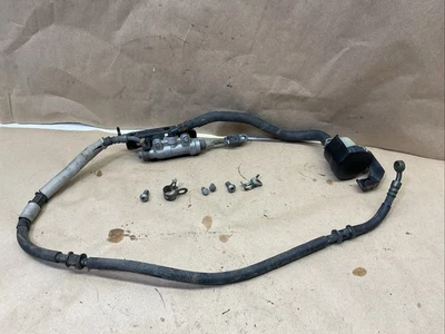 Conjunto de cilindro mestre de freio traseiro Yamaha V-Star 1100 2003 - Imagem 1 de 4