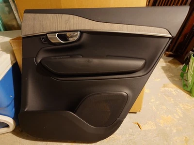 Conjunto panel moldura puerta interior trasero izquierdo cuero 31393115 Volvo XC90 16-23 Foto 1 de 4