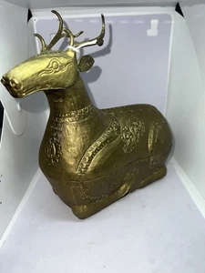 Vintage Messing Hirsch Antilope Betelnuss Schmuckkästchen Behälter mit Deckel LESEN! - Bild 1 von 10