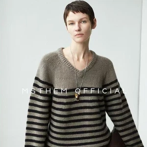 THE ROW Women's Cashmere Wool Fashion Peach Heart Neck Knitted Sweater - Picture 1 of 26