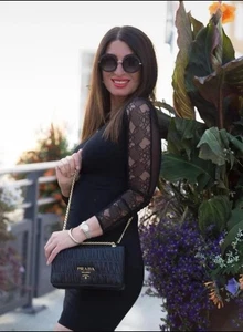 Prada Tasche schwarz mit goldene kette - Bild 1 von 16