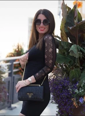 Prada Tasche schwarz mit goldene kette - Bild 1 von 4