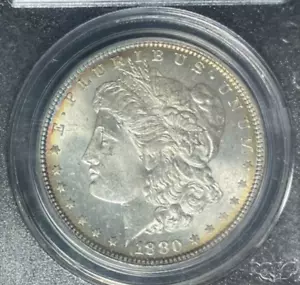 Dólar de plata Morgan 1880~PCGS MS 64~HERMOSA MONEDA~ REF#4147 - Imagen 1 de 4