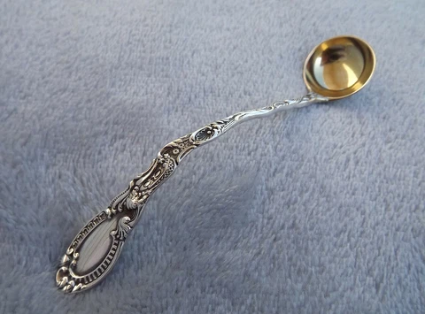 Louis XV by Wm. B. Durgin 4 5/8" Sterling mustard ladle vermeil bowl no mono Cover
