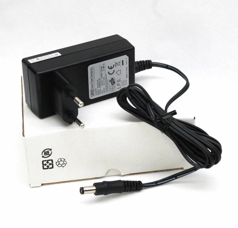 Power Adapter 12V 2,5A Supply WA-30E12FG APD For Monitors Pcs Thinclient #A62 - Image 1 of 1