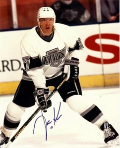 Jari Kurri Autographed Signed 8X10 Photo Los Angeles Kings Stick On Ice Blue Ink - Picture 1 of 1