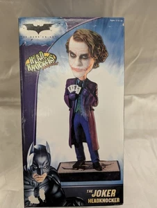 The Joker 8" Bobblehead Headknocker NECA Heath Ledger The Dark Knight Bobblehead - Foto 1 di 7