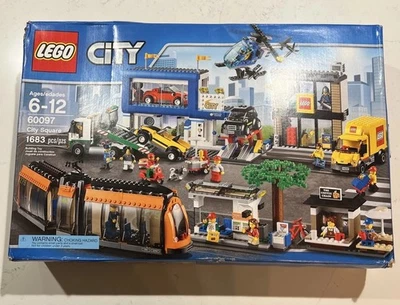 New Box Damage LEGO CITY: City Square (60097) - Image 1 of 4
