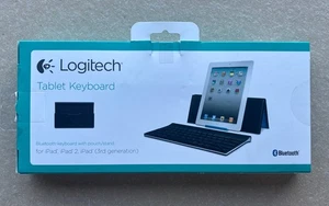 Logitech Bluetooth Tablet Keyboard PN 920-003676 with Pouch/Stand for iPad - Picture 1 of 4