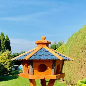DARLUX Vogel Futter Haus L Sechseck Holz Vogelhaus Futterstelle Braun/ Blau - Bild 1 von 5