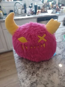 Steven Smith Miau Wolf rosa gelb Monster Plüsch 12 Zoll zotteliges Kissen neu neu mit Etikett - Bild 1 von 6