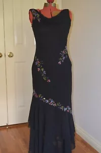 WUNDERSCHÖNES ELEGANTES SCHWARZES BALLKLEID VOLLE LÄNGE PERLEN MIT TIEFEM AUSSCHNITT - Bild 1 von 9