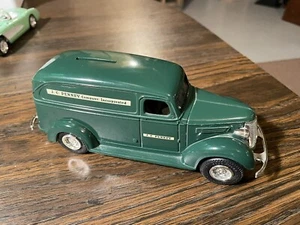 GM Panel Truck BANK, Die-cast Metal - Picture 1 of 5