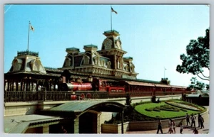 Steam Railroad, Walt Disney World, Florida, Vintage Chrome Postcard #1 - Picture 1 of 2