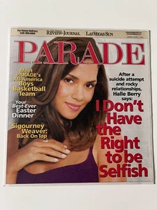 HALLE BERRY SIGOURNEY WEAVER April 1 2007 PARADE MAGAZINE NEWSPAPER INSERT LVRJ - Imagen 1 de 2