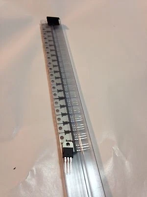 Transistor Igbt stgp7nc60hd 21 piezas nuevo stock antiguo piezas eléctricas industriales Foto 1 de 2