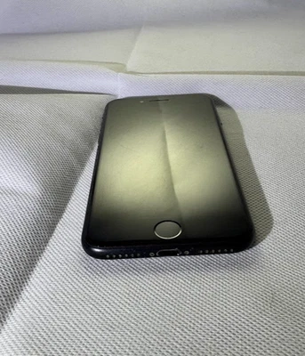 Apple iPhone SE 2nd Gen 2020 - 64GB Black - A2296/MHGP3 - Unlocked - Very Good - Image 1 of 4