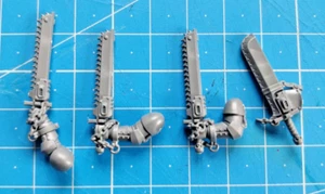 BT Crusader Bits Chainsword x4 Initiate Black Templars Primaris Intercessors - Picture 1 of 1