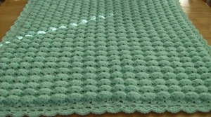 MINT GREEN BABY BLANKET THROW LAP AFGHAN GIRL OR BOY SHELL PATTERN SHOWER GIFT  - Picture 1 of 6