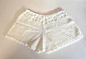 Ladies White Crochet Shorts Size S - Picture 1 of 3
