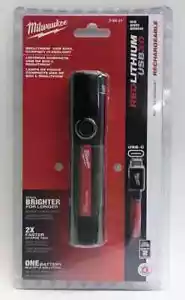 Milwaukee 2160-21 Redlithium USB Rechargeable Compact Flashlight 800 Lumens New - Picture 1 of 2
